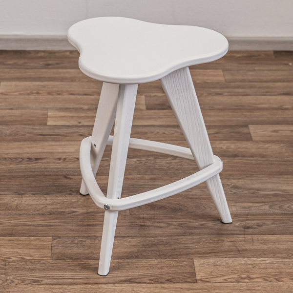 Табурет Клевер (молочный дуб)